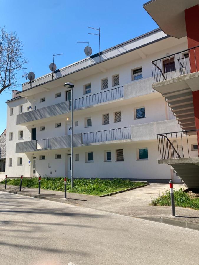 App Goga Apartman Umag Kültér fotó